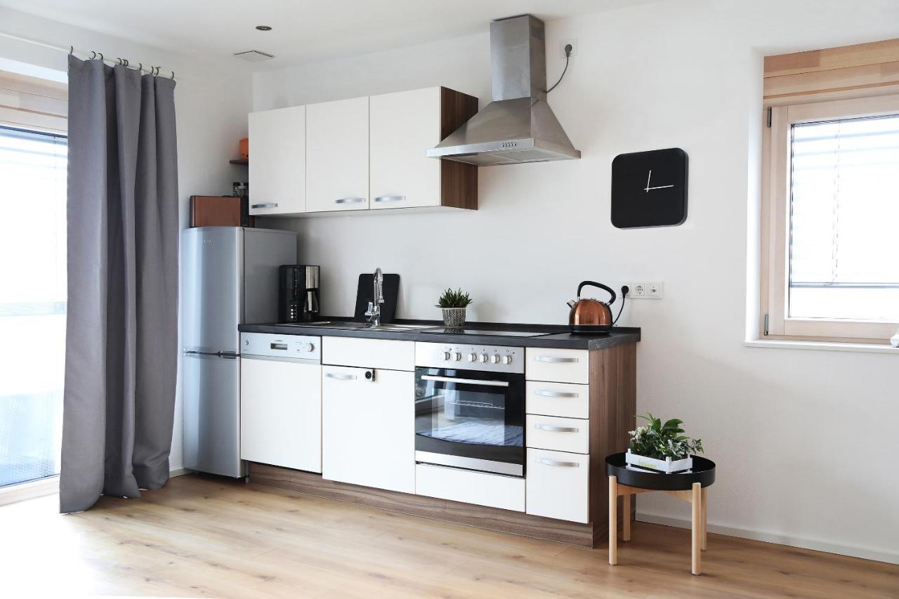 Appartement Burgblick Harburg  Buitenkant foto